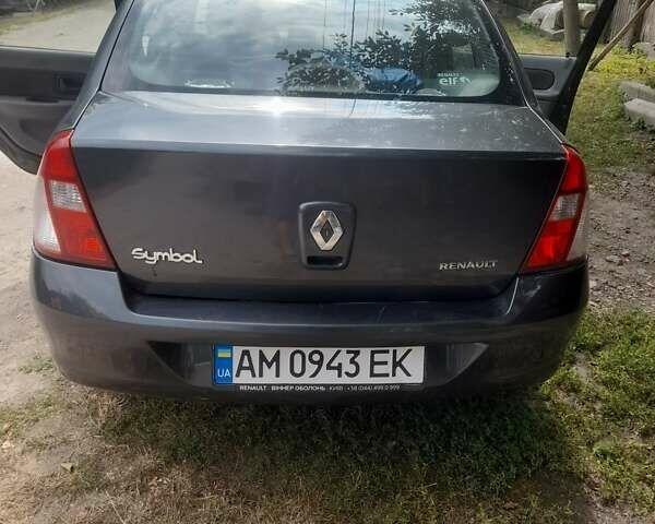 Серый Рено Clio Symbol, объемом двигателя 1.4 л и пробегом 195 тыс. км за 3350 $, фото 2 на Automoto.ua