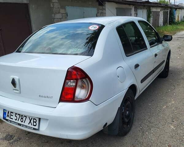 Серый Рено Clio Symbol, объемом двигателя 1.4 л и пробегом 230 тыс. км за 2900 $, фото 4 на Automoto.ua