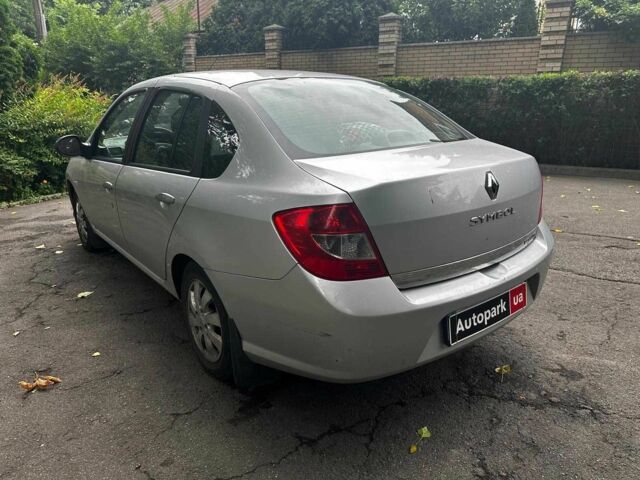 Серый Рено Clio Symbol, объемом двигателя 1.4 л и пробегом 110 тыс. км за 4790 $, фото 6 на Automoto.ua