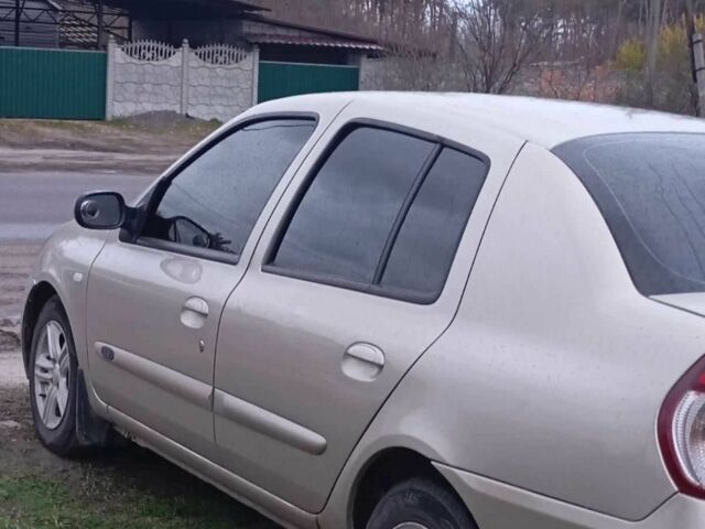 Серый Рено Clio Symbol, объемом двигателя 1.4 л и пробегом 1 тыс. км за 2900 $, фото 2 на Automoto.ua