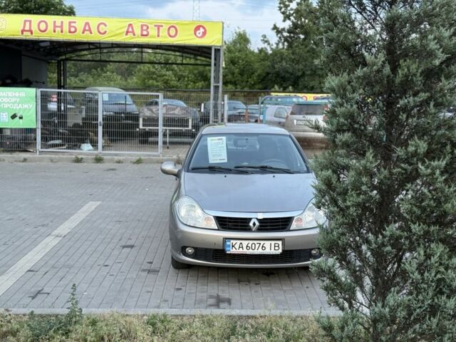 Серый Рено Clio Symbol, объемом двигателя 1.4 л и пробегом 220 тыс. км за 3750 $, фото 1 на Automoto.ua