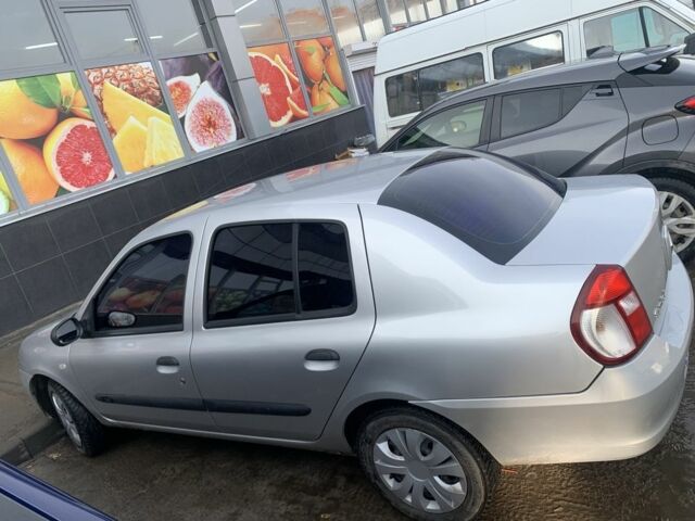 Серый Рено Clio Symbol, объемом двигателя 1.4 л и пробегом 130 тыс. км за 4100 $, фото 3 на Automoto.ua