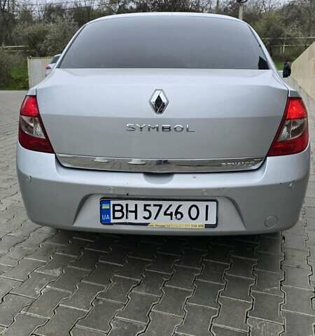 Серый Рено Clio Symbol, объемом двигателя 1.39 л и пробегом 169 тыс. км за 4718 $, фото 6 на Automoto.ua