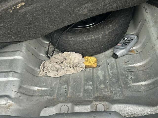 Сірий Рено Clio Symbol, об'ємом двигуна 1.4 л та пробігом 202 тис. км за 4400 $, фото 14 на Automoto.ua