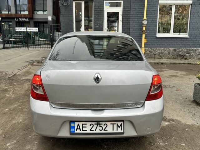 Сірий Рено Clio Symbol, об'ємом двигуна 1.4 л та пробігом 202 тис. км за 4400 $, фото 4 на Automoto.ua