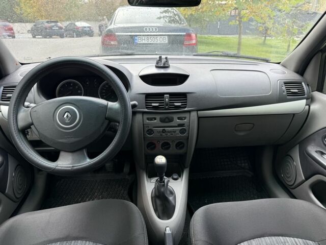 Сірий Рено Clio Symbol, об'ємом двигуна 1.4 л та пробігом 175 тис. км за 3800 $, фото 6 на Automoto.ua