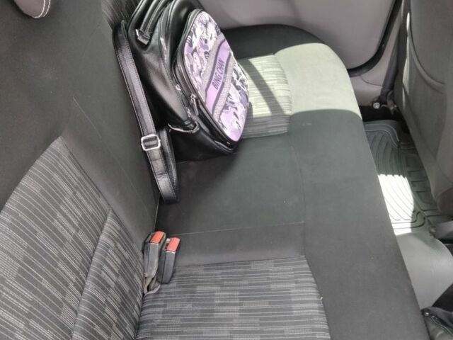 Серый Рено Clio Symbol, объемом двигателя 1.4 л и пробегом 218 тыс. км за 4550 $, фото 14 на Automoto.ua