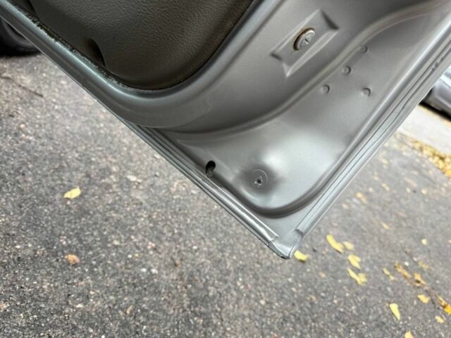 Сірий Рено Clio Symbol, об'ємом двигуна 1.4 л та пробігом 290 тис. км за 3300 $, фото 14 на Automoto.ua