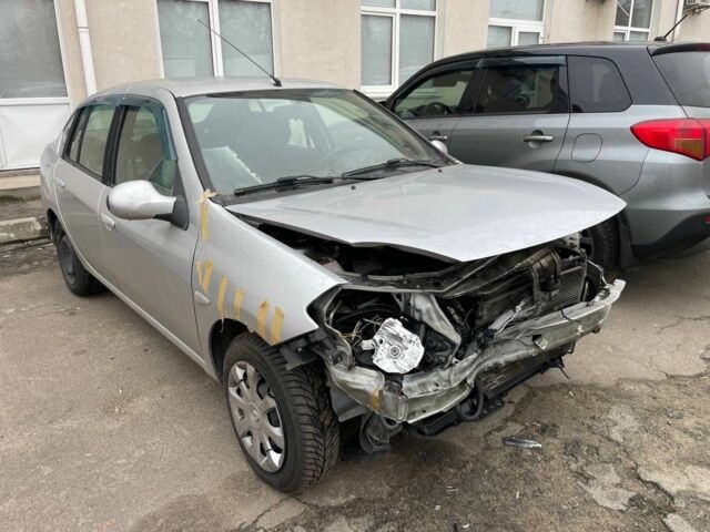 Серый Рено Clio Symbol, объемом двигателя 1.4 л и пробегом 160 тыс. км за 2500 $, фото 3 на Automoto.ua