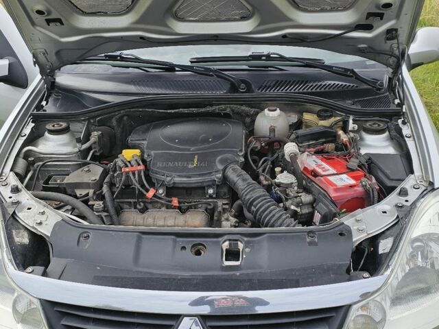 Серый Рено Clio Symbol, объемом двигателя 1.4 л и пробегом 260 тыс. км за 4800 $, фото 13 на Automoto.ua
