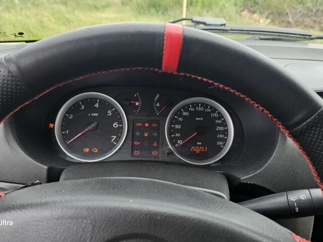 Серый Рено Clio Symbol, объемом двигателя 1.4 л и пробегом 260 тыс. км за 4800 $, фото 10 на Automoto.ua