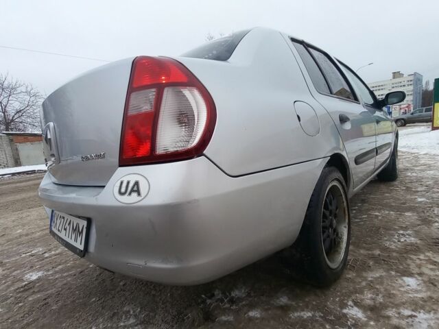 Сірий Рено Clio Symbol, об'ємом двигуна 1.4 л та пробігом 280 тис. км за 4500 $, фото 4 на Automoto.ua