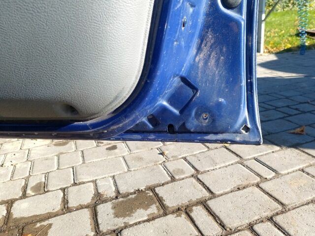 Синий Рено Clio Symbol, объемом двигателя 1.4 л и пробегом 280 тыс. км за 2500 $, фото 6 на Automoto.ua