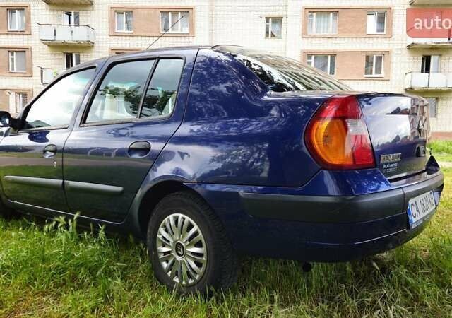 Синий Рено Clio Symbol, объемом двигателя 1.4 л и пробегом 188 тыс. км за 3400 $, фото 5 на Automoto.ua