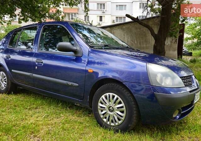 Синий Рено Clio Symbol, объемом двигателя 1.4 л и пробегом 188 тыс. км за 3400 $, фото 8 на Automoto.ua