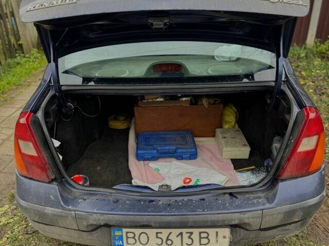 Синій Рено Clio Symbol, об'ємом двигуна 1.4 л та пробігом 300 тис. км за 3000 $, фото 7 на Automoto.ua