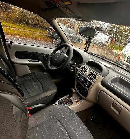 Синій Рено Clio Symbol, об'ємом двигуна 1.4 л та пробігом 273 тис. км за 3200 $, фото 4 на Automoto.ua