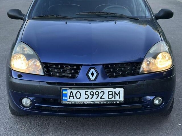 Синий Рено Clio Symbol, объемом двигателя 1.4 л и пробегом 212 тыс. км за 2750 $, фото 2 на Automoto.ua