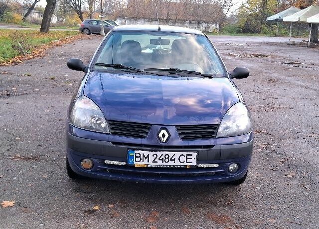 Рено Clio Symbol 2005 в Кролевце на Automoto.ua Синий Рено Clio Symbol, объемом двигателя 0 л и пробегом 152 тыс. км за 3700 $, фото 7 на Automoto.ua