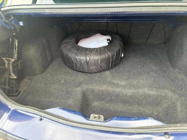 Синий Рено Clio Symbol, объемом двигателя 1.4 л и пробегом 259 тыс. км за 4200 $, фото 10 на Automoto.ua