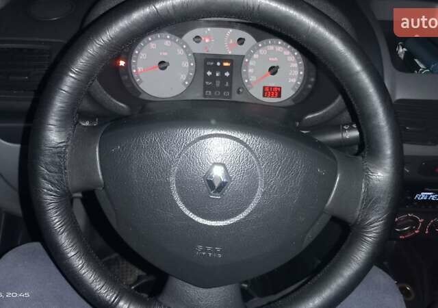 Синий Рено Clio Symbol, объемом двигателя 1.4 л и пробегом 170 тыс. км за 2800 $, фото 20 на Automoto.ua