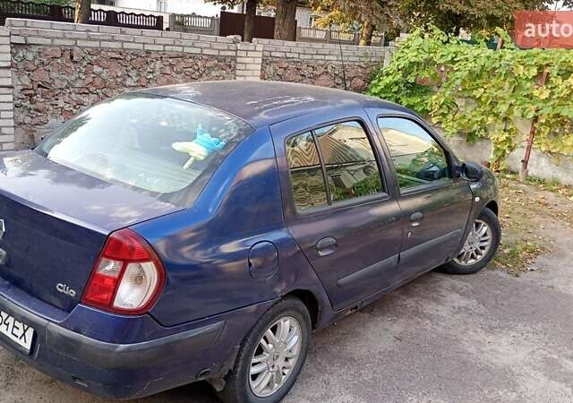 Синий Рено Clio Symbol, объемом двигателя 1.39 л и пробегом 399 тыс. км за 2500 $, фото 6 на Automoto.ua