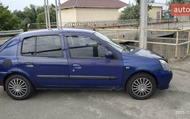 Синій Рено Clio Symbol, об'ємом двигуна 1.4 л та пробігом 285 тис. км за 3200 $, фото 10 на Automoto.ua