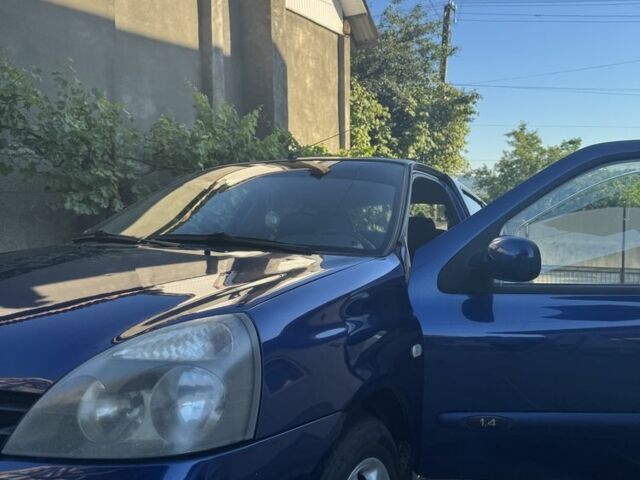 Синій Рено Clio Symbol, об'ємом двигуна 1.4 л та пробігом 173 тис. км за 4300 $, фото 5 на Automoto.ua