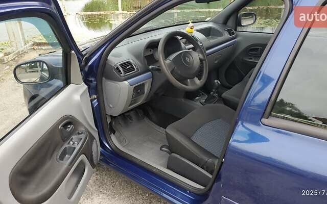 Синій Рено Clio Symbol, об'ємом двигуна 1.4 л та пробігом 285 тис. км за 3200 $, фото 15 на Automoto.ua