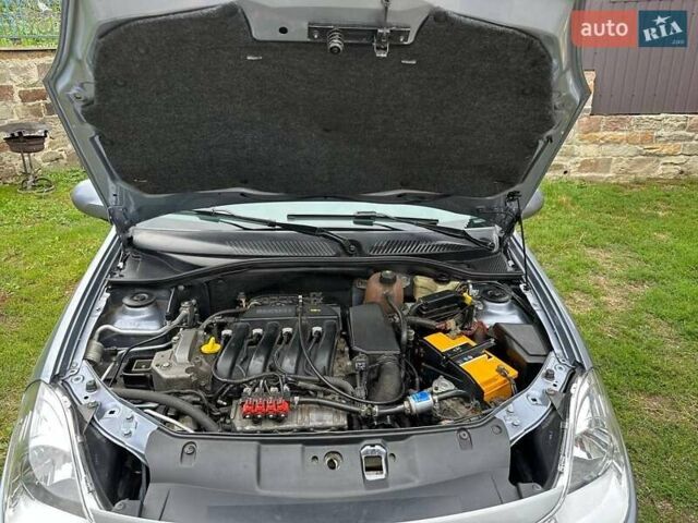 Синий Рено Clio Symbol, объемом двигателя 1.4 л и пробегом 130 тыс. км за 4300 $, фото 7 на Automoto.ua