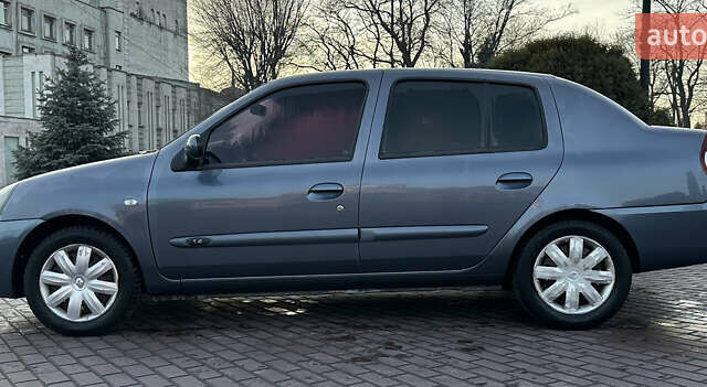 Синий Рено Clio Symbol, объемом двигателя 1.4 л и пробегом 206 тыс. км за 3999 $, фото 18 на Automoto.ua