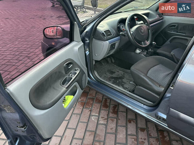 Синий Рено Clio Symbol, объемом двигателя 1.4 л и пробегом 206 тыс. км за 3999 $, фото 22 на Automoto.ua