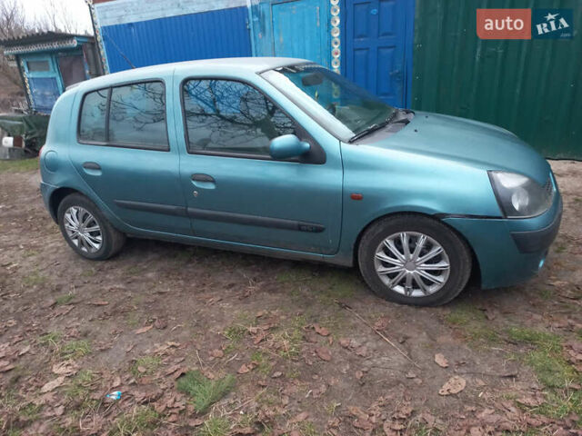Зеленый Рено Clio Symbol, объемом двигателя 1.5 л и пробегом 200 тыс. км за 2500 $, фото 5 на Automoto.ua