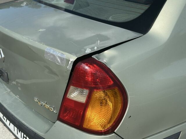 Зеленый Рено Clio Symbol, объемом двигателя 1.4 л и пробегом 260 тыс. км за 1800 $, фото 6 на Automoto.ua