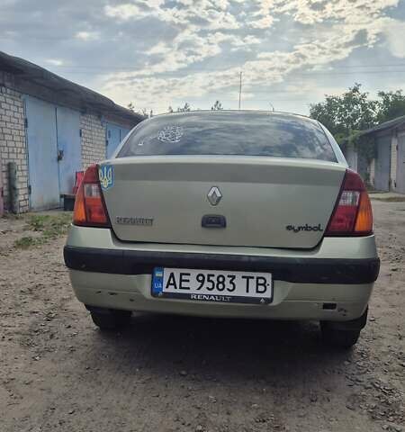 Зелений Рено Clio Symbol, об'ємом двигуна 1.39 л та пробігом 274 тис. км за 2800 $, фото 3 на Automoto.ua