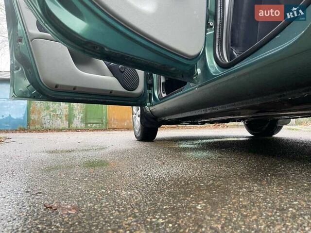 Зеленый Рено Clio Symbol, объемом двигателя 1.4 л и пробегом 159 тыс. км за 2999 $, фото 11 на Automoto.ua