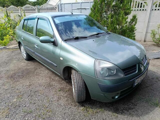 Зеленый Рено Clio Symbol, объемом двигателя 1.4 л и пробегом 185 тыс. км за 3300 $, фото 15 на Automoto.ua