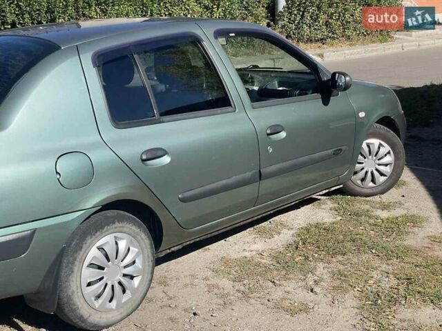Зеленый Рено Clio Symbol, объемом двигателя 1.4 л и пробегом 195 тыс. км за 3499 $, фото 3 на Automoto.ua