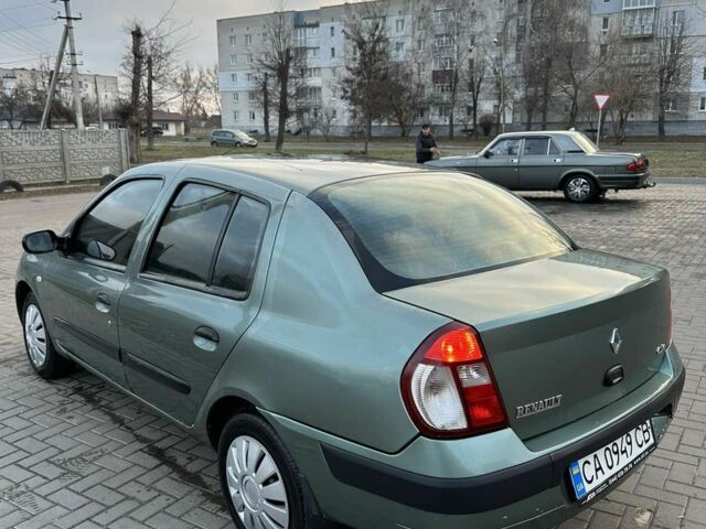 Зелений Рено Clio Symbol, об'ємом двигуна 1.4 л та пробігом 160 тис. км за 3000 $, фото 2 на Automoto.ua