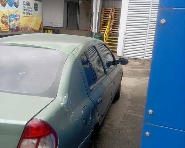 Рено Clio Symbol 2005 в Киеве на Automoto.ua Зеленый Рено Clio Symbol, объемом двигателя 1.39 л и пробегом 287 тыс. км за 2500 $, фото 3 на Automoto.ua