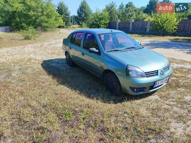 Зелений Рено Clio Symbol, об'ємом двигуна 1.39 л та пробігом 178 тис. км за 3200 $, фото 1 на Automoto.ua