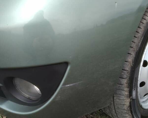 Зеленый Рено Clio Symbol, объемом двигателя 1.4 л и пробегом 267 тыс. км за 2200 $, фото 27 на Automoto.ua