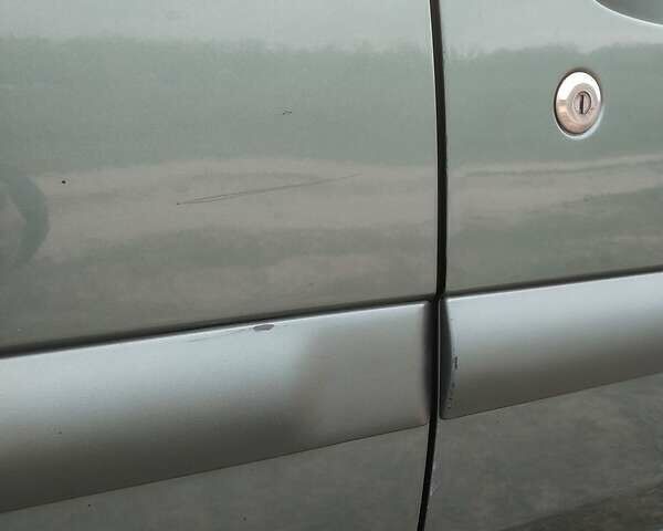 Зеленый Рено Clio Symbol, объемом двигателя 1.4 л и пробегом 267 тыс. км за 2200 $, фото 29 на Automoto.ua