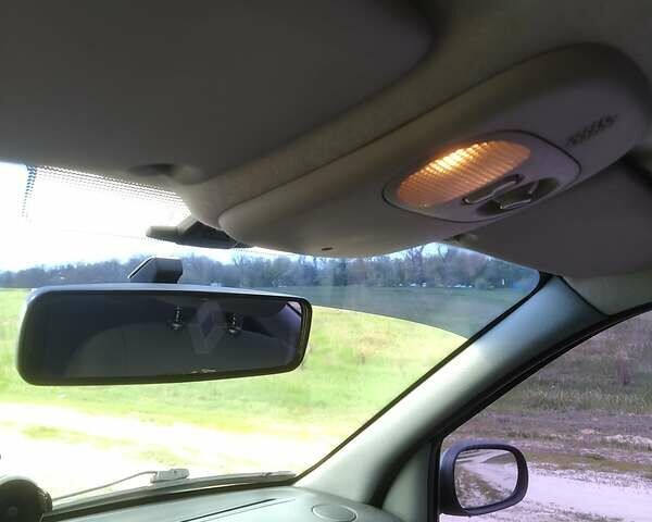 Зеленый Рено Clio Symbol, объемом двигателя 1.4 л и пробегом 267 тыс. км за 2200 $, фото 39 на Automoto.ua