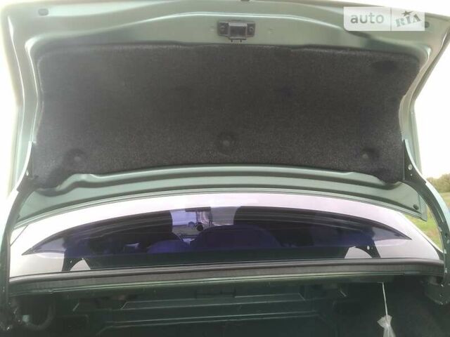 Зеленый Рено Clio Symbol, объемом двигателя 1.4 л и пробегом 267 тыс. км за 2200 $, фото 69 на Automoto.ua