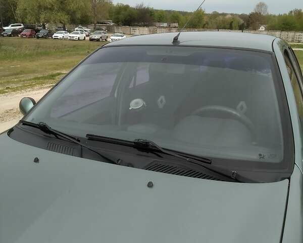 Зеленый Рено Clio Symbol, объемом двигателя 1.4 л и пробегом 267 тыс. км за 2200 $, фото 22 на Automoto.ua