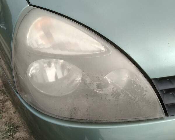 Зеленый Рено Clio Symbol, объемом двигателя 1.4 л и пробегом 267 тыс. км за 2200 $, фото 42 на Automoto.ua