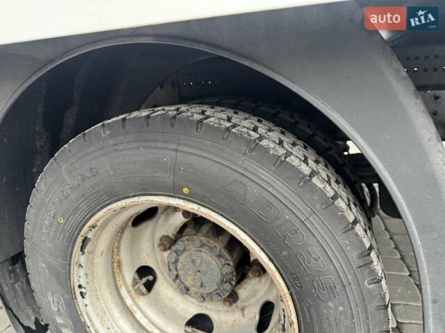 Білий Рено D-Series, об'ємом двигуна 3 л та пробігом 223 тис. км за 20700 $, фото 15 на Automoto.ua