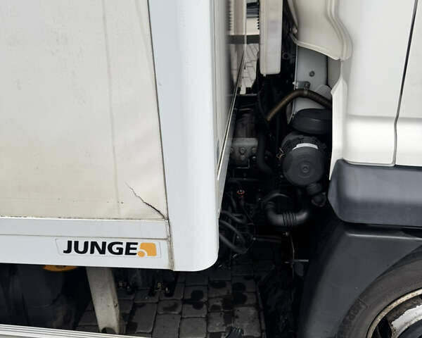 Білий Рено D-Series, об'ємом двигуна 3 л та пробігом 223 тис. км за 20700 $, фото 6 на Automoto.ua