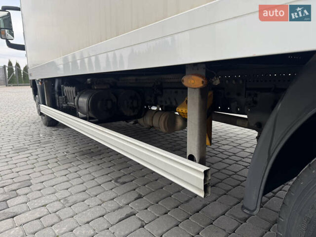 Білий Рено D-Series, об'ємом двигуна 3 л та пробігом 223 тис. км за 20700 $, фото 23 на Automoto.ua